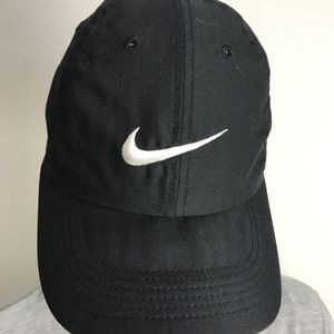Nike Heritage 86 Dri-Fit Adjustable Cap